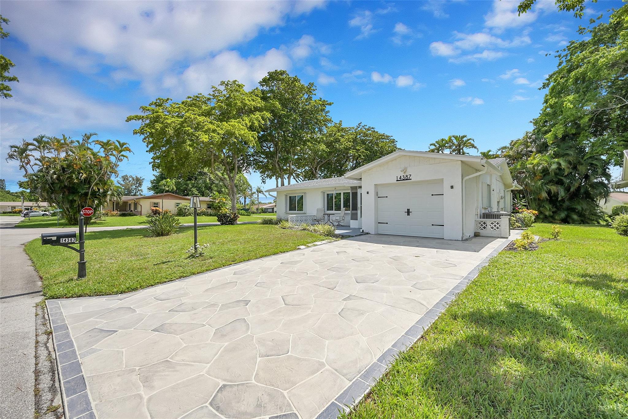 14387 Amapola Drive