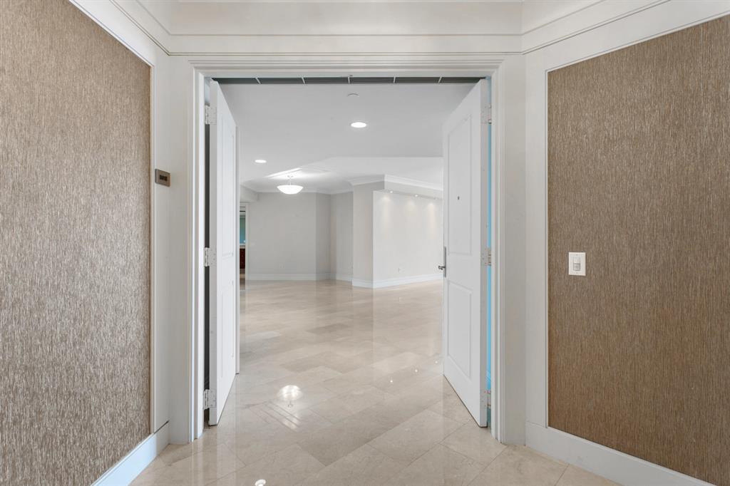 2700 NORTH OCEAN CONDO - Residential