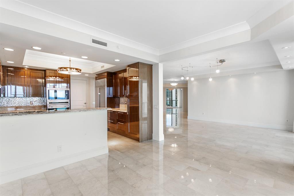 2700 NORTH OCEAN CONDO - Residential