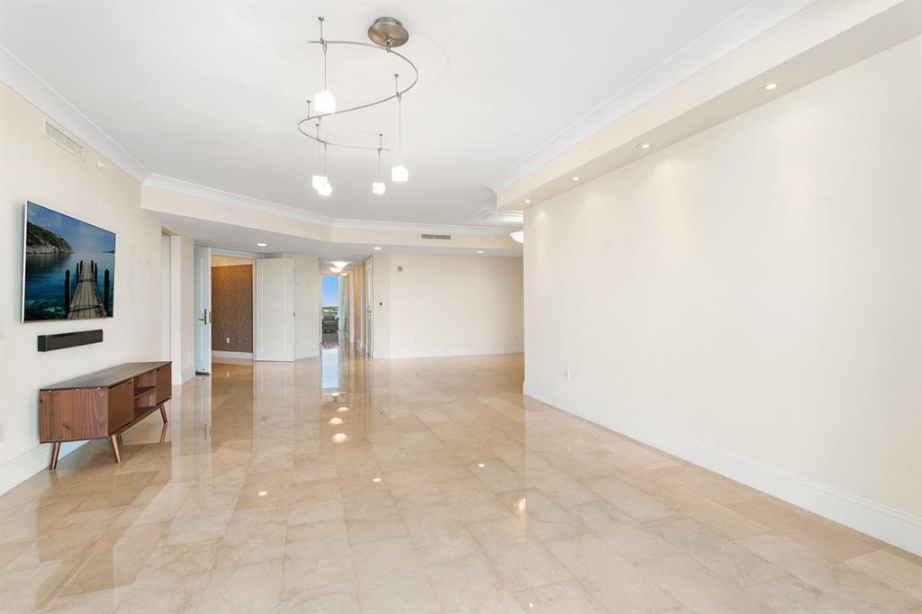 2700 NORTH OCEAN CONDO - Residential