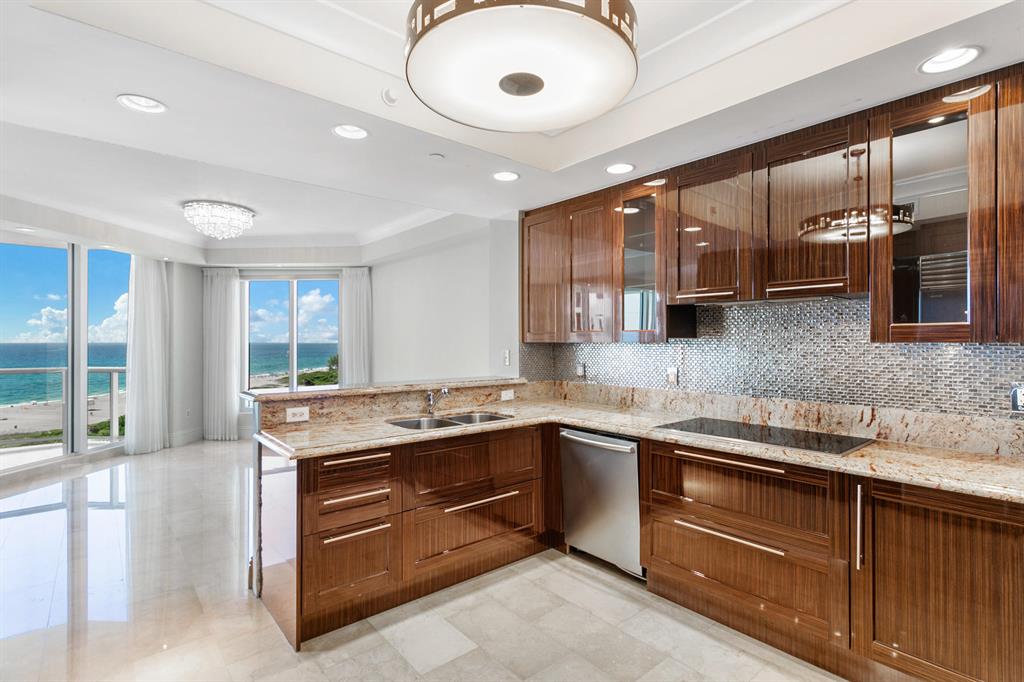 2700 NORTH OCEAN CONDO - Residential