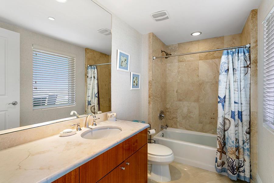 2700 NORTH OCEAN CONDO - Residential