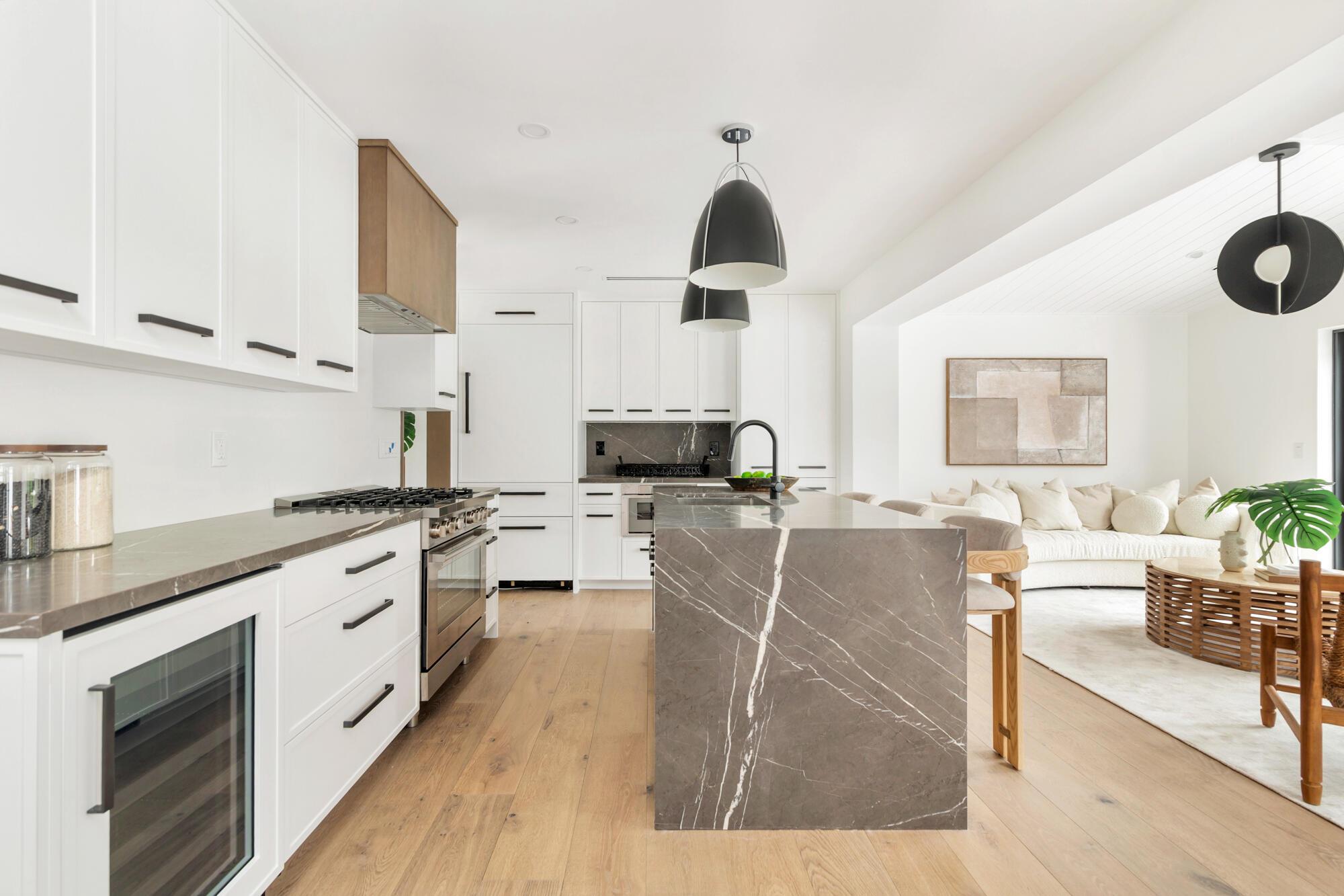 BROADMOOR SECTION ONE - Residential