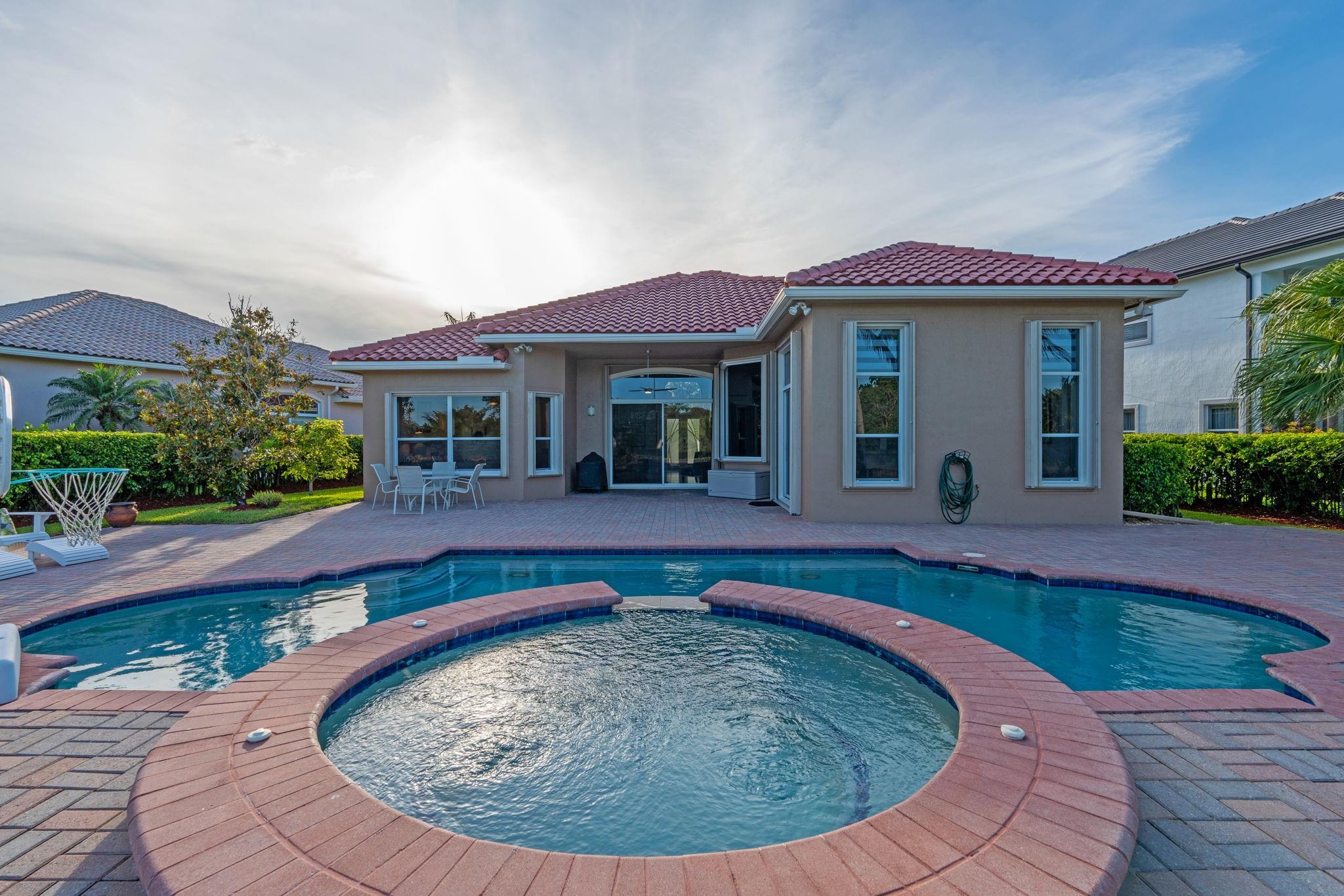 7530 NW 120th Dr