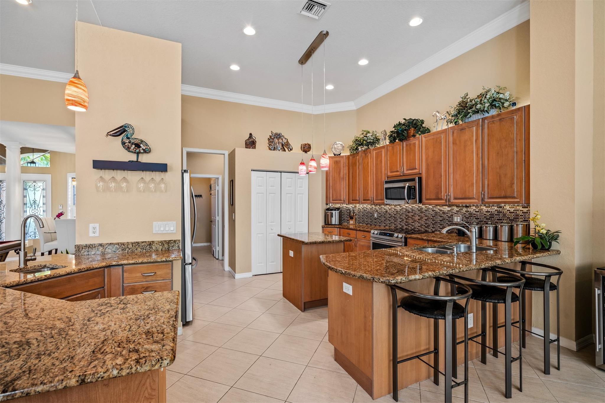 Rolling Hills Golf Estate - Residential