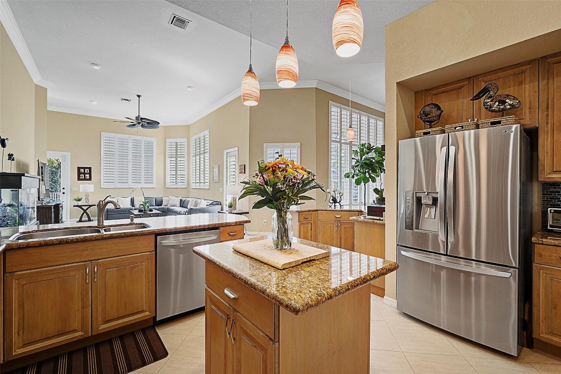 Rolling Hills Golf Estate - Residential