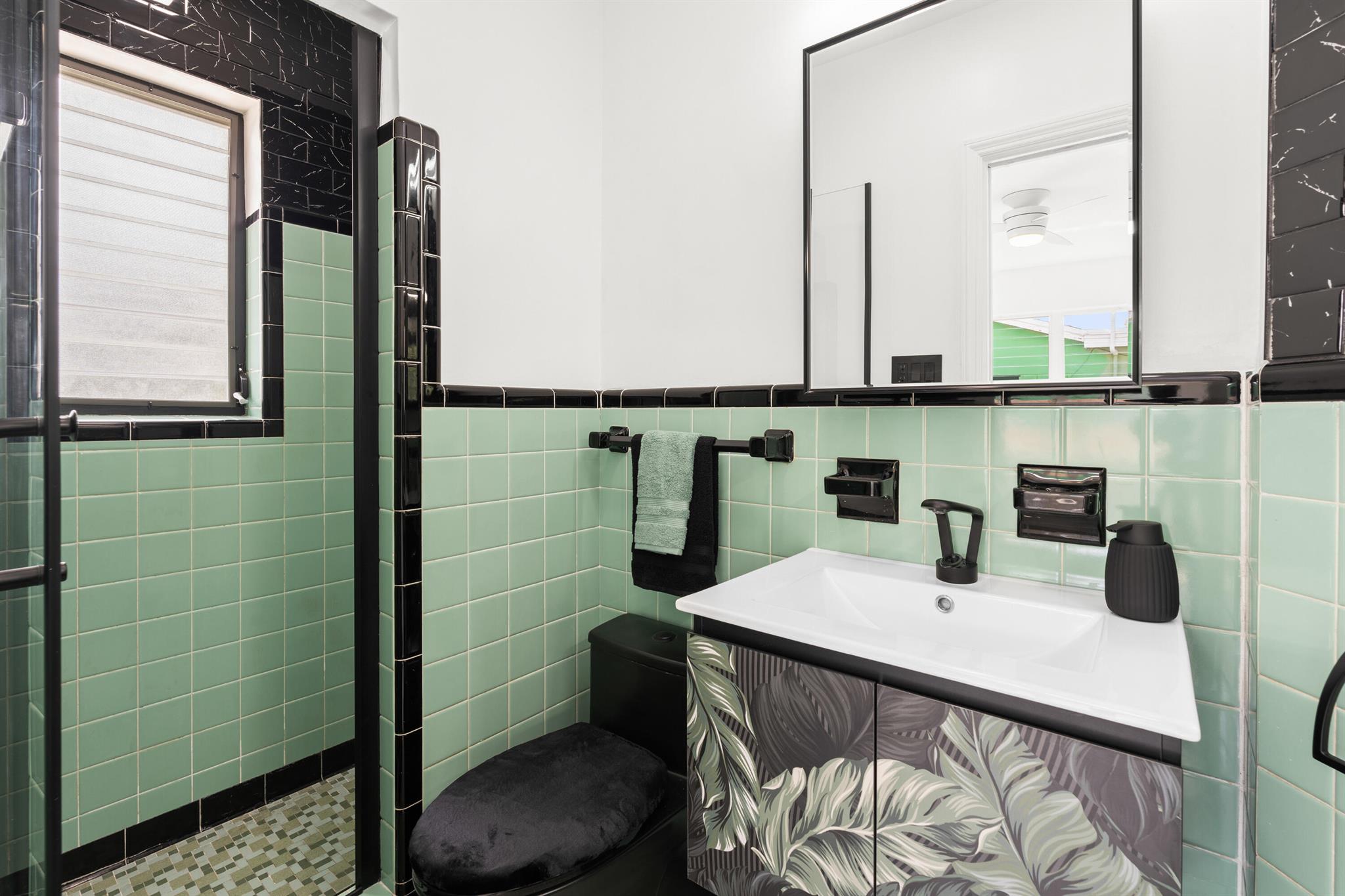 NORTH LAKE WORTH - Residential