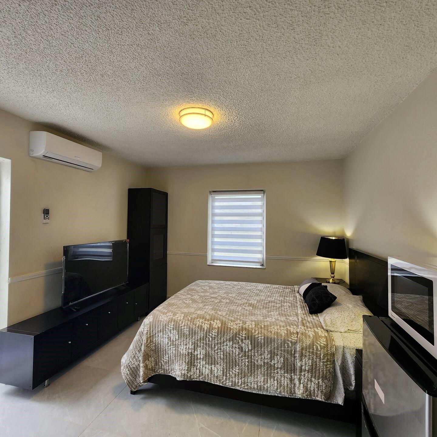 Country Club Estates Sec - Residential Lease