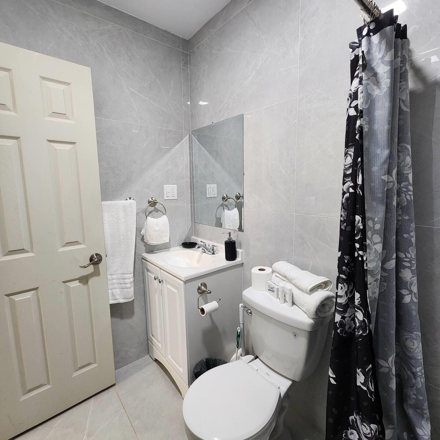 Country Club Estates Sec - Residential Lease