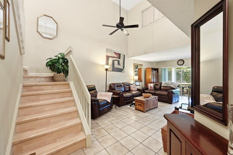 Property photo of 2118 Discovery Circle W, Deerfield Beach, FL 33442
