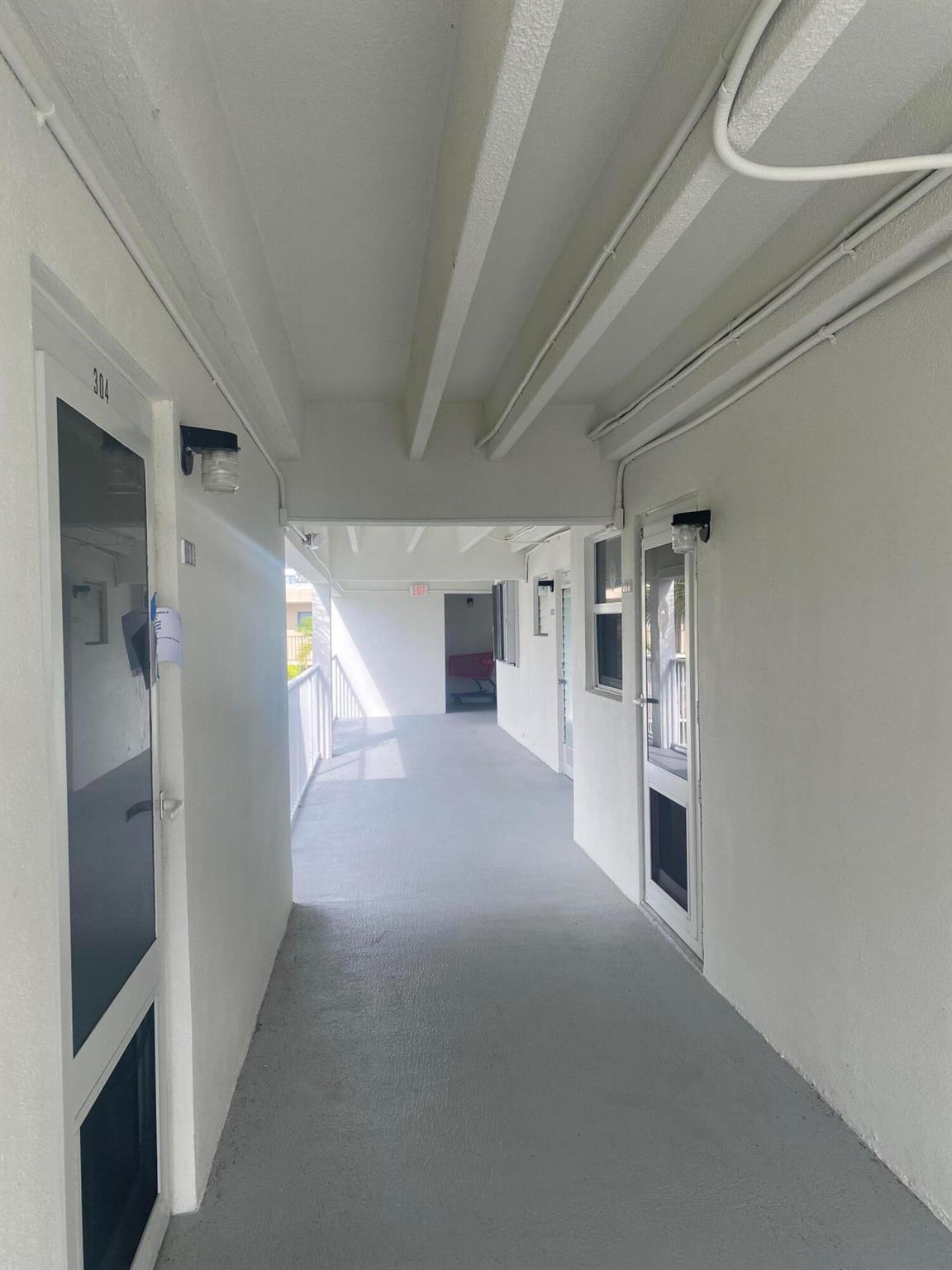 4001 S Ocean Boulevard 304