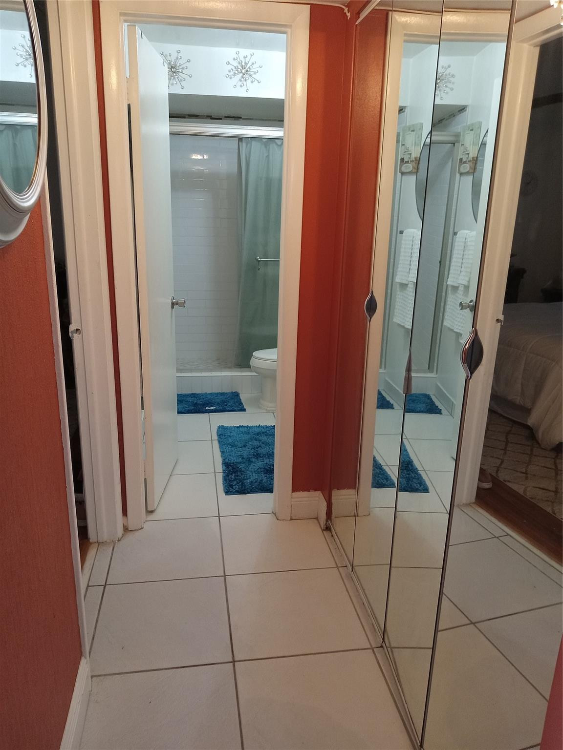 Lauderdale Oaks - Residential