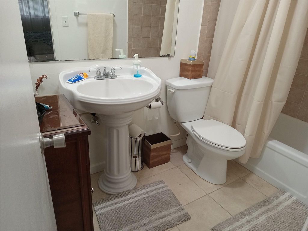 Photo of 2951 NW 46th Avenue #409, Lauderdale Lakes, FL 33313 (MLS # F10494352)