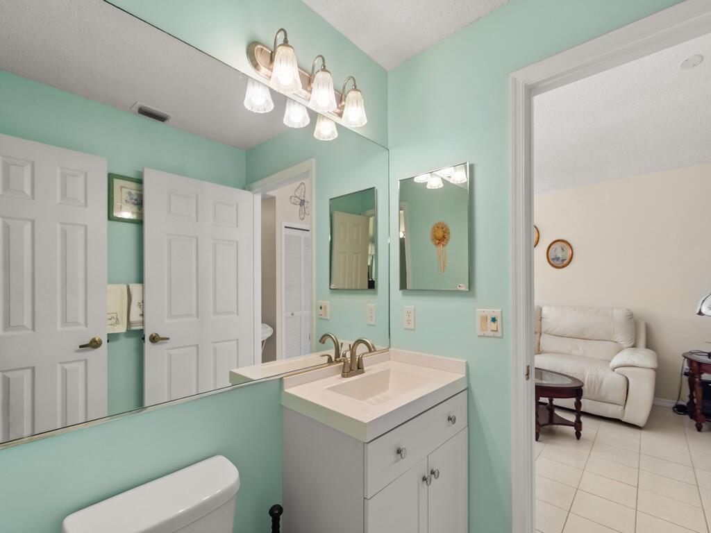 KINGS ISLE PHASE III - Residential