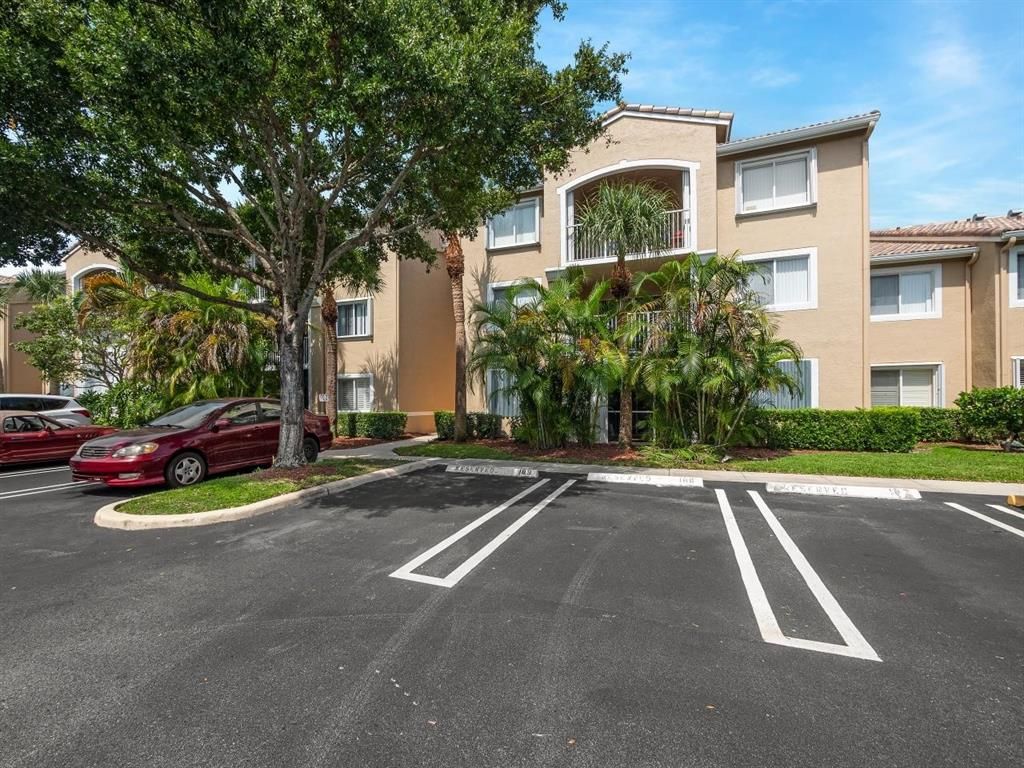 Photo of 242 Village Boulevard #2110, Tequesta, FL 33469 (MLS # R10732712)