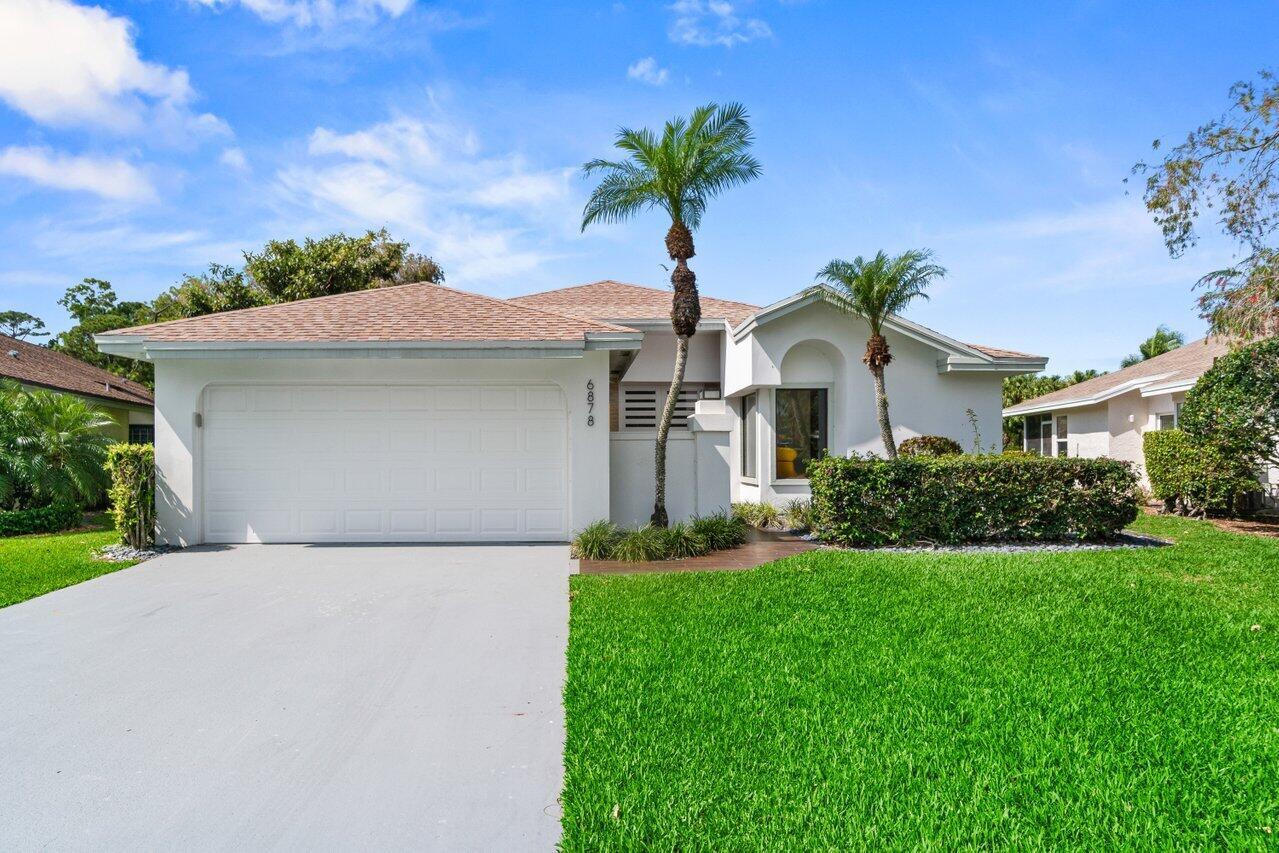 6878 Touchstone Circle