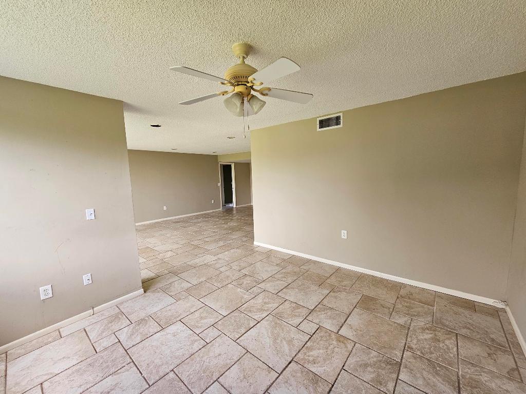 FOUNTAINS OF PALM BEACH (ESEDRA COURT) - Residential