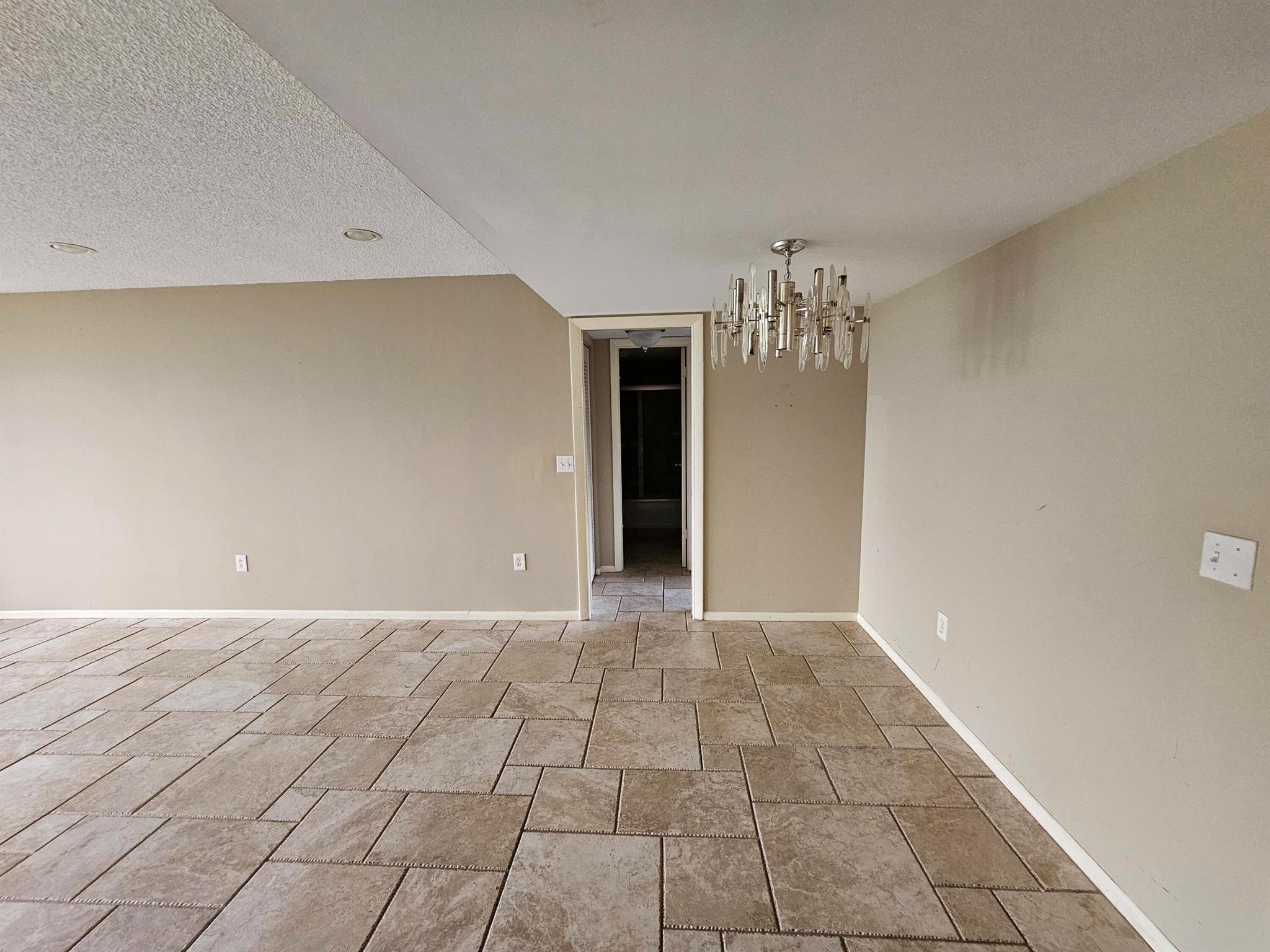 FOUNTAINS OF PALM BEACH (ESEDRA COURT) - Residential