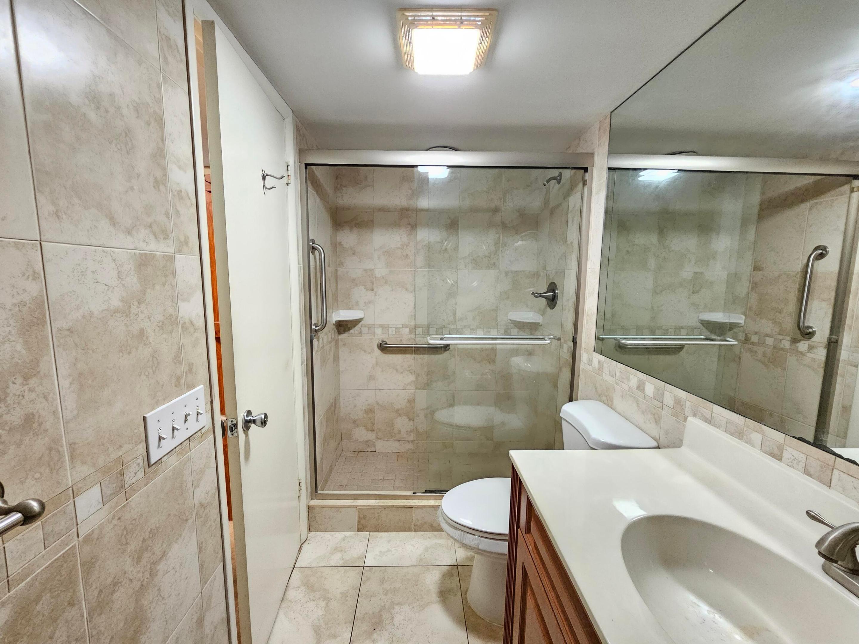 4833 Esedra Court 201