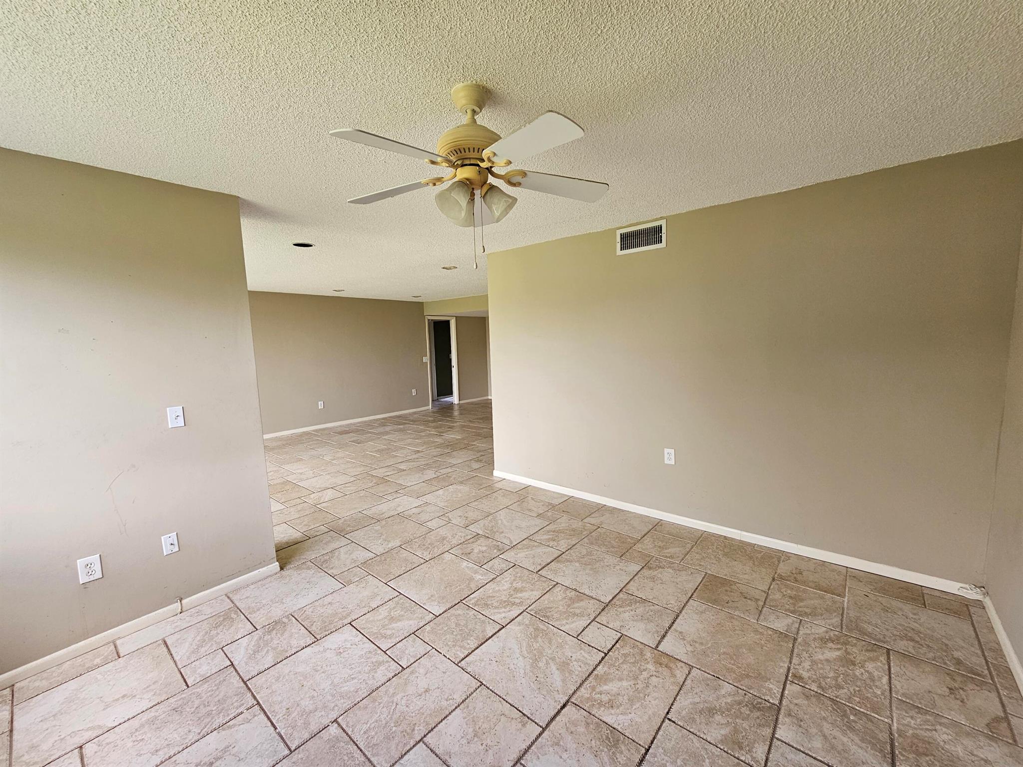 FOUNTAINS OF PALM BEACH (ESEDRA COURT) - Residential