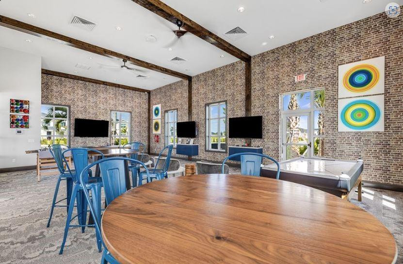 Central Park - Residential