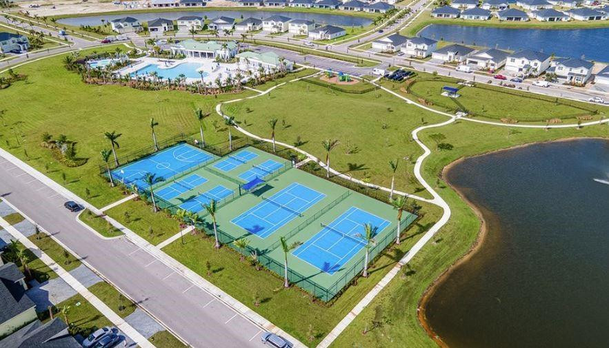 Central Park - Residential