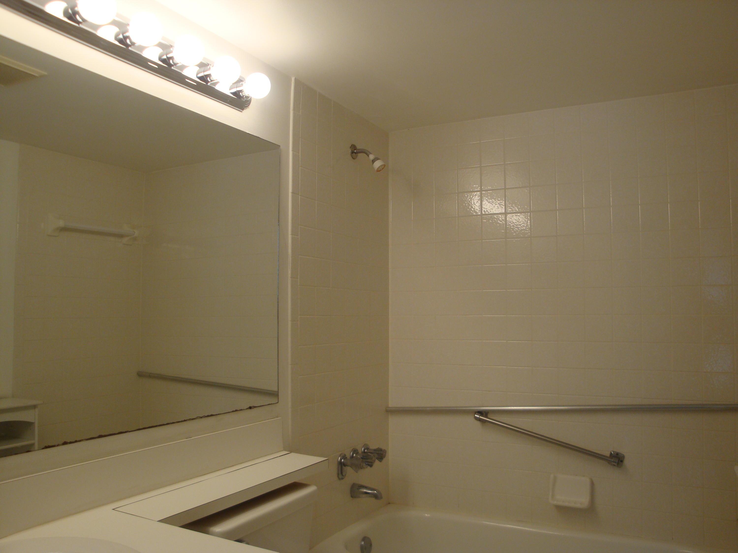 PINE RIDGE NORTH VILLAGE III  CONDO - Residential