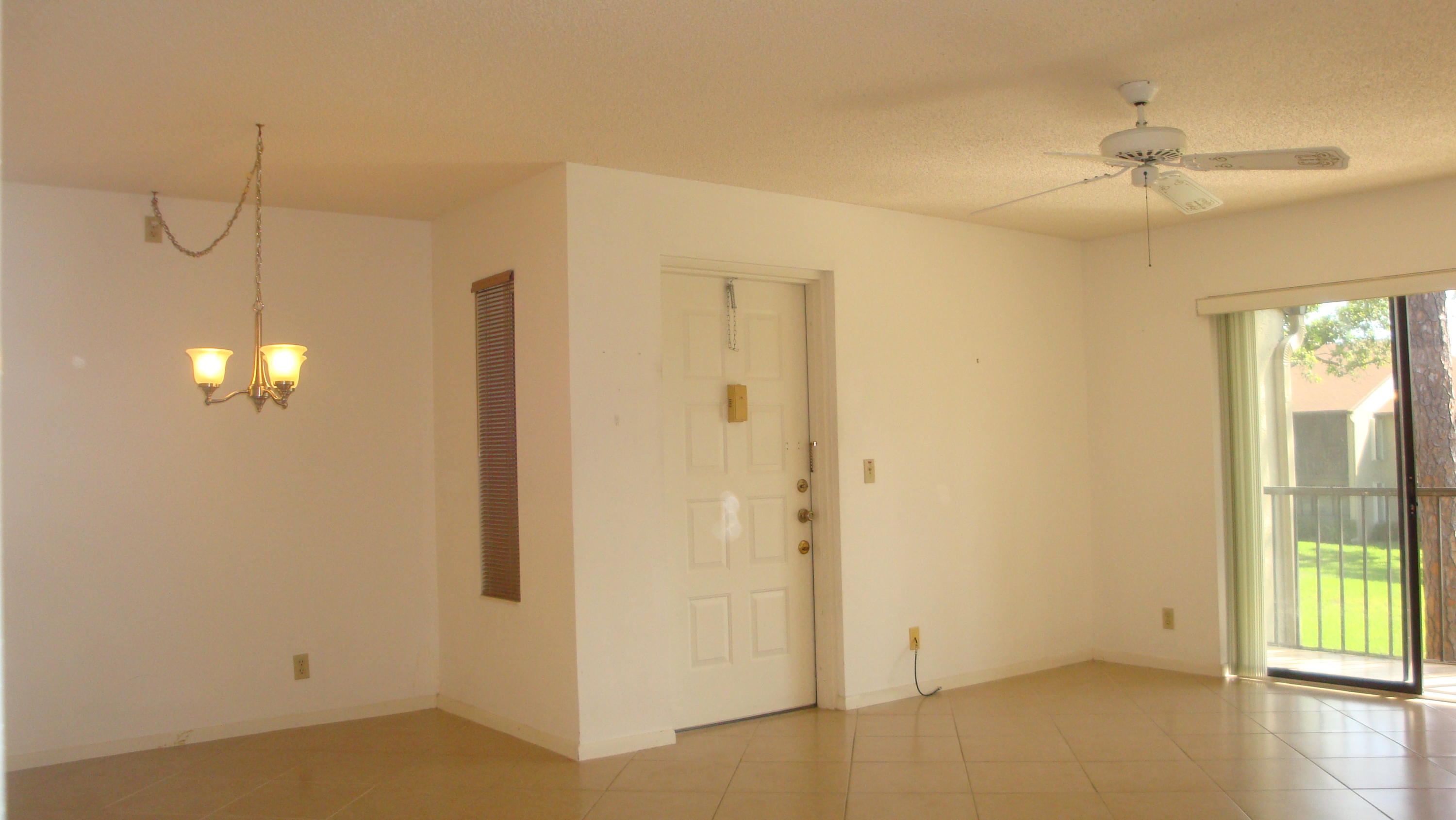 PINE RIDGE NORTH VILLAGE III  CONDO - Residential