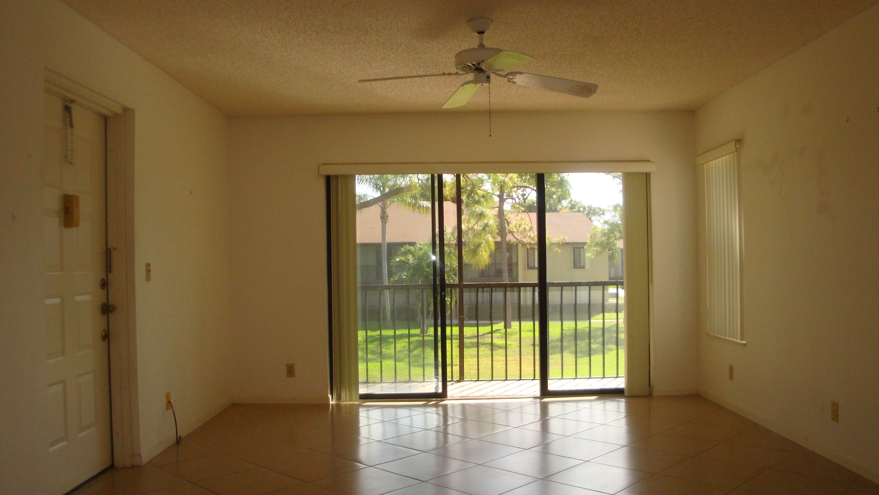 PINE RIDGE NORTH VILLAGE III  CONDO - Residential