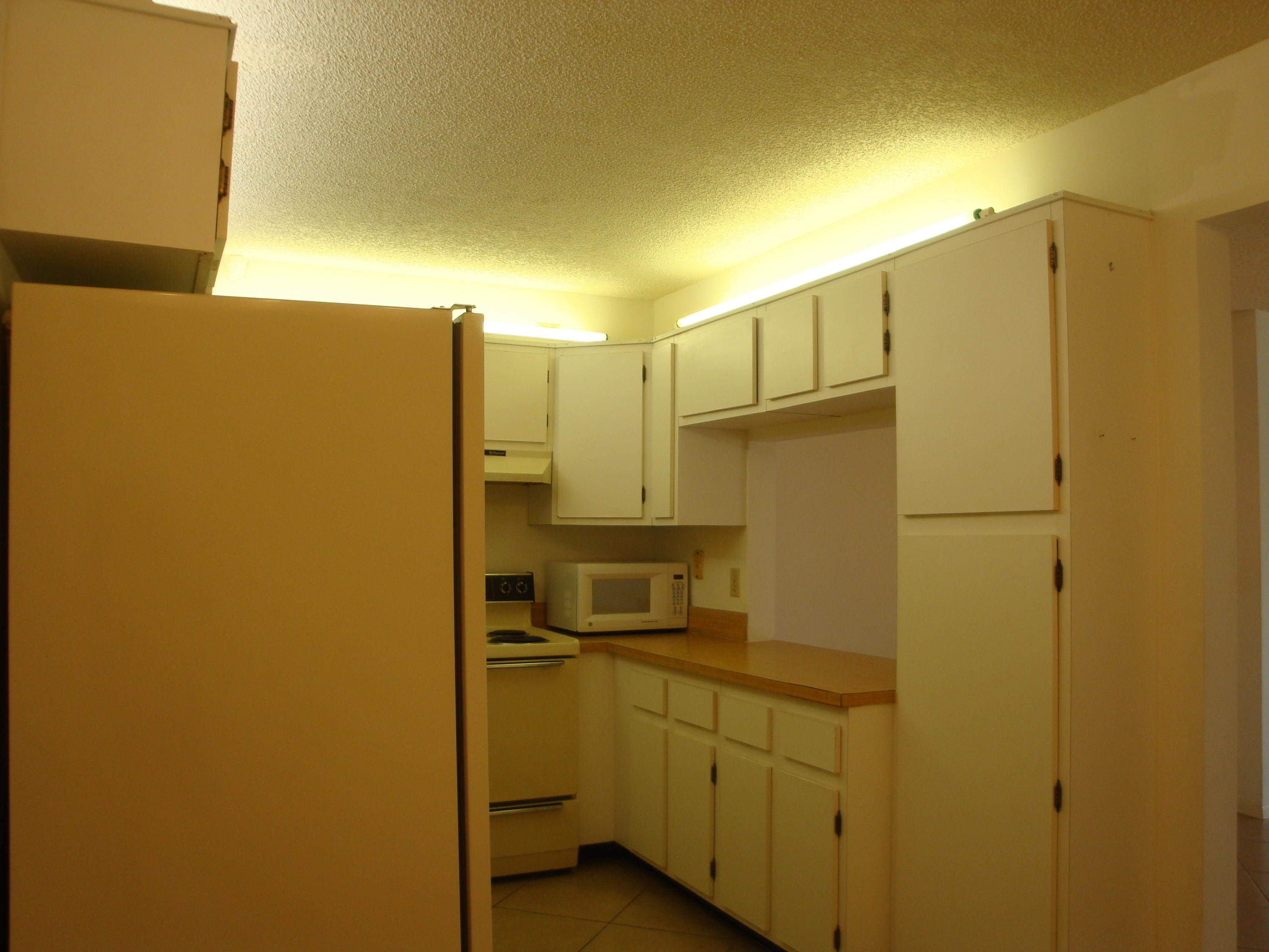 PINE RIDGE NORTH VILLAGE III  CONDO - Residential