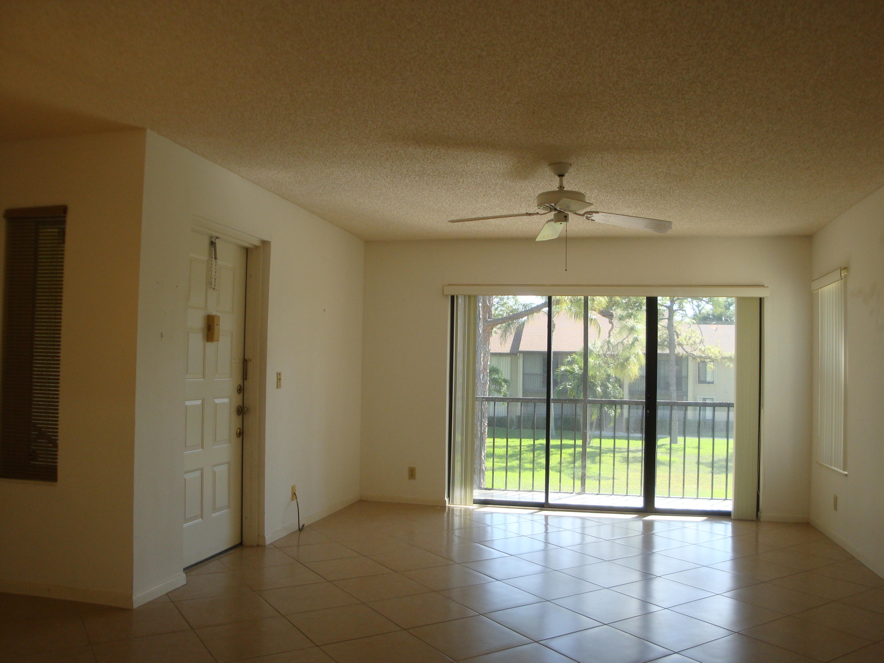 PINE RIDGE NORTH VILLAGE III  CONDO - Residential