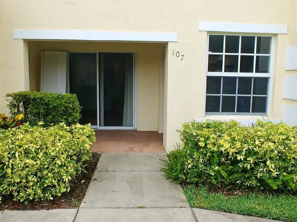 Photo of 158 SW Peacock Boulevard #30107, Port Saint Lucie, FL 34986 (MLS # R10806139)