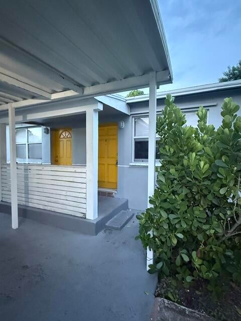 Photo of 703 N 5TH Street #1, Lantana, FL 33462 (MLS # B26074347)