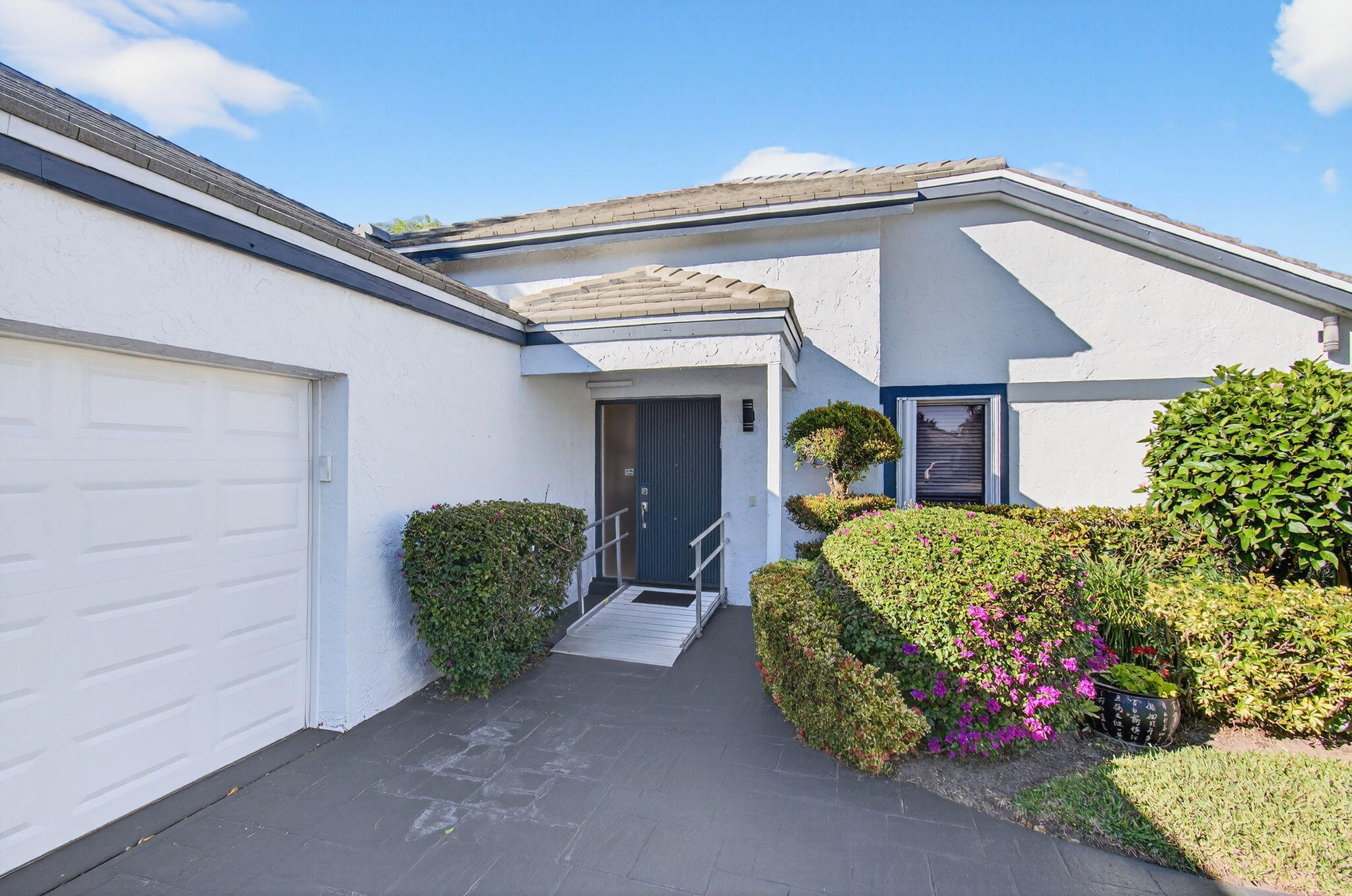 11529 Victoria Drive