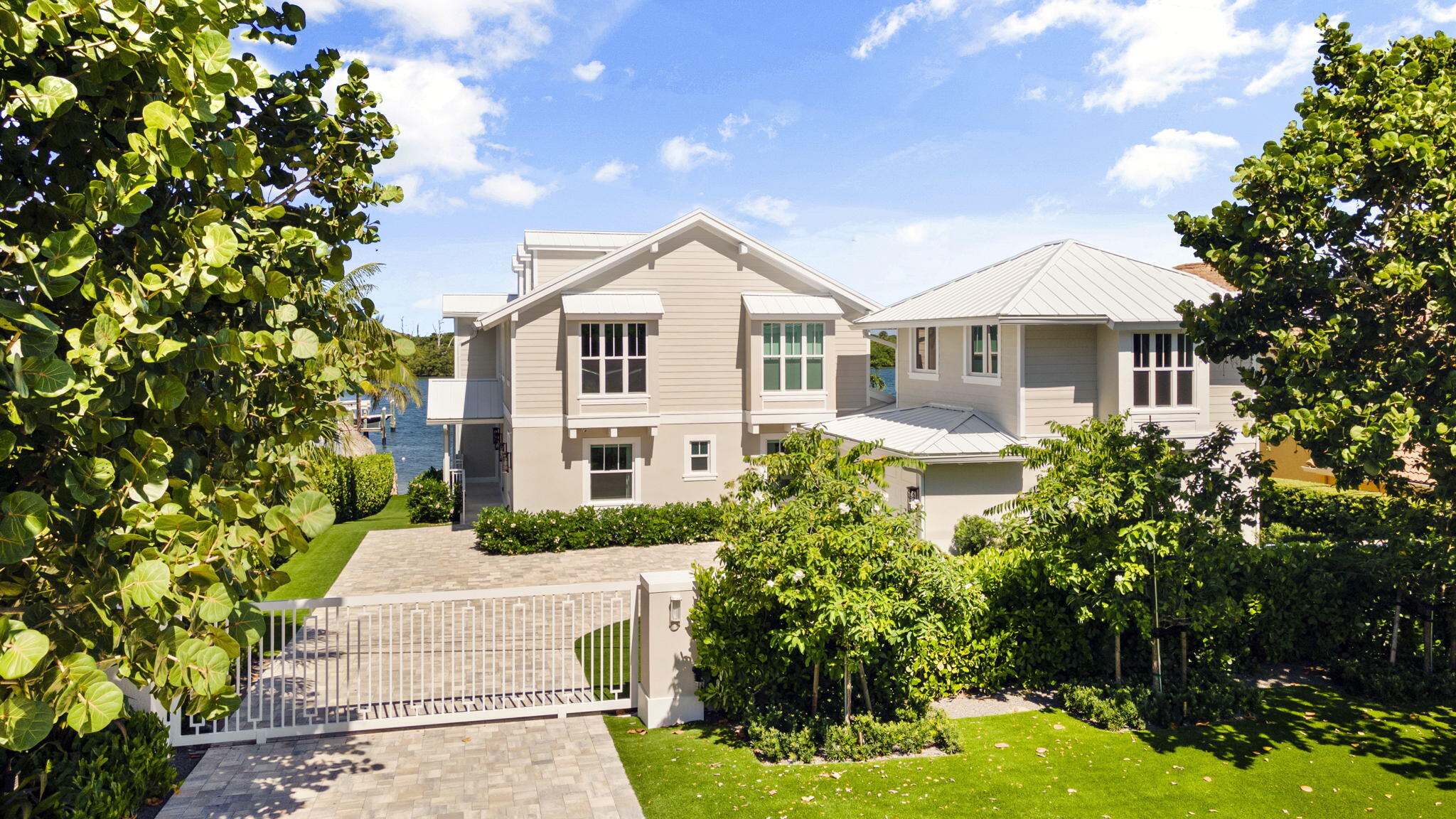 18119 SE Federal Highway