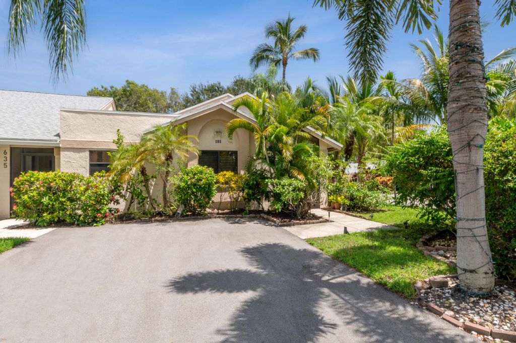 Photo of 615 NW 31st Avenue, Delray Beach, FL 33445 (MLS # R11138244)