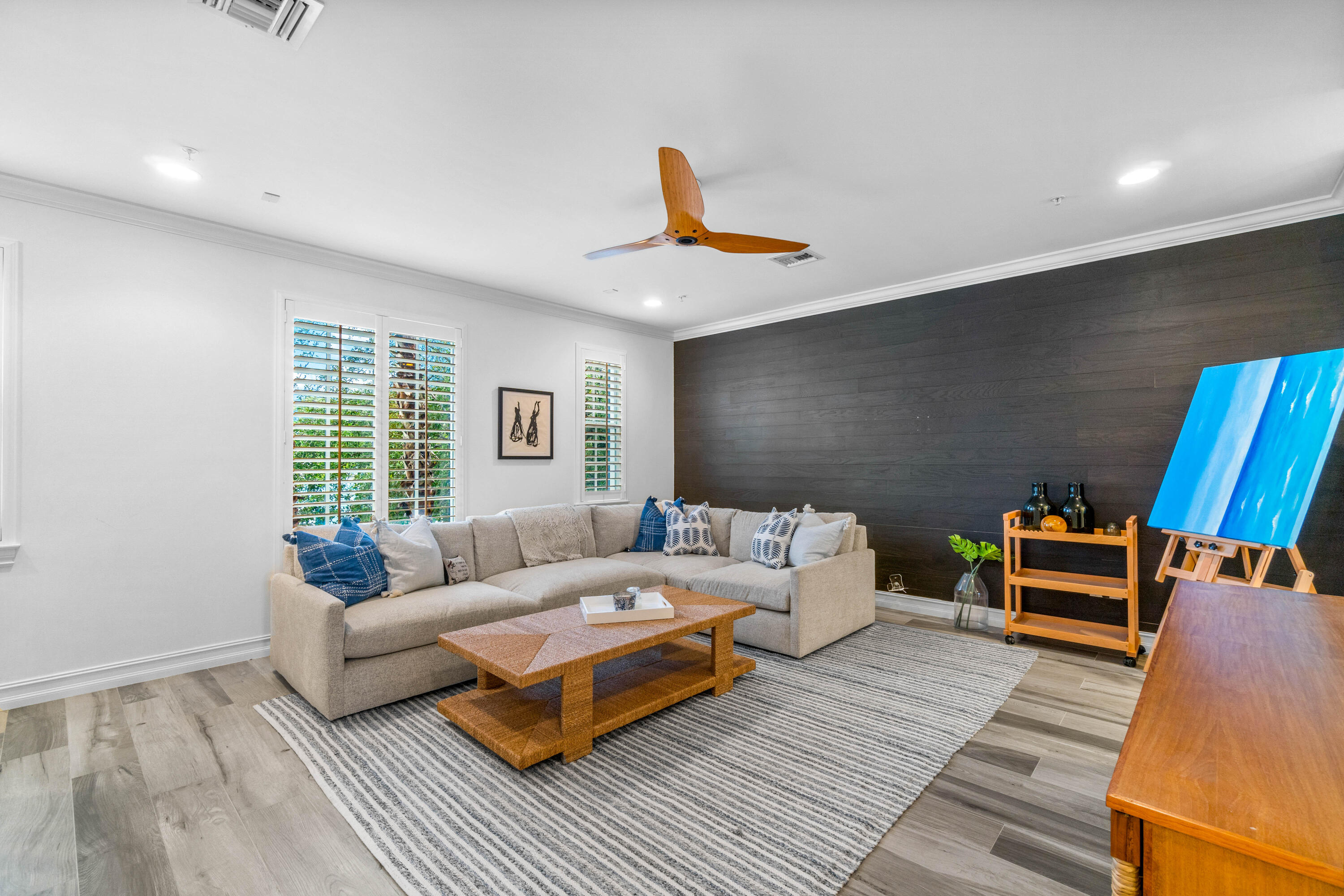 CANNERY ROW - Residential