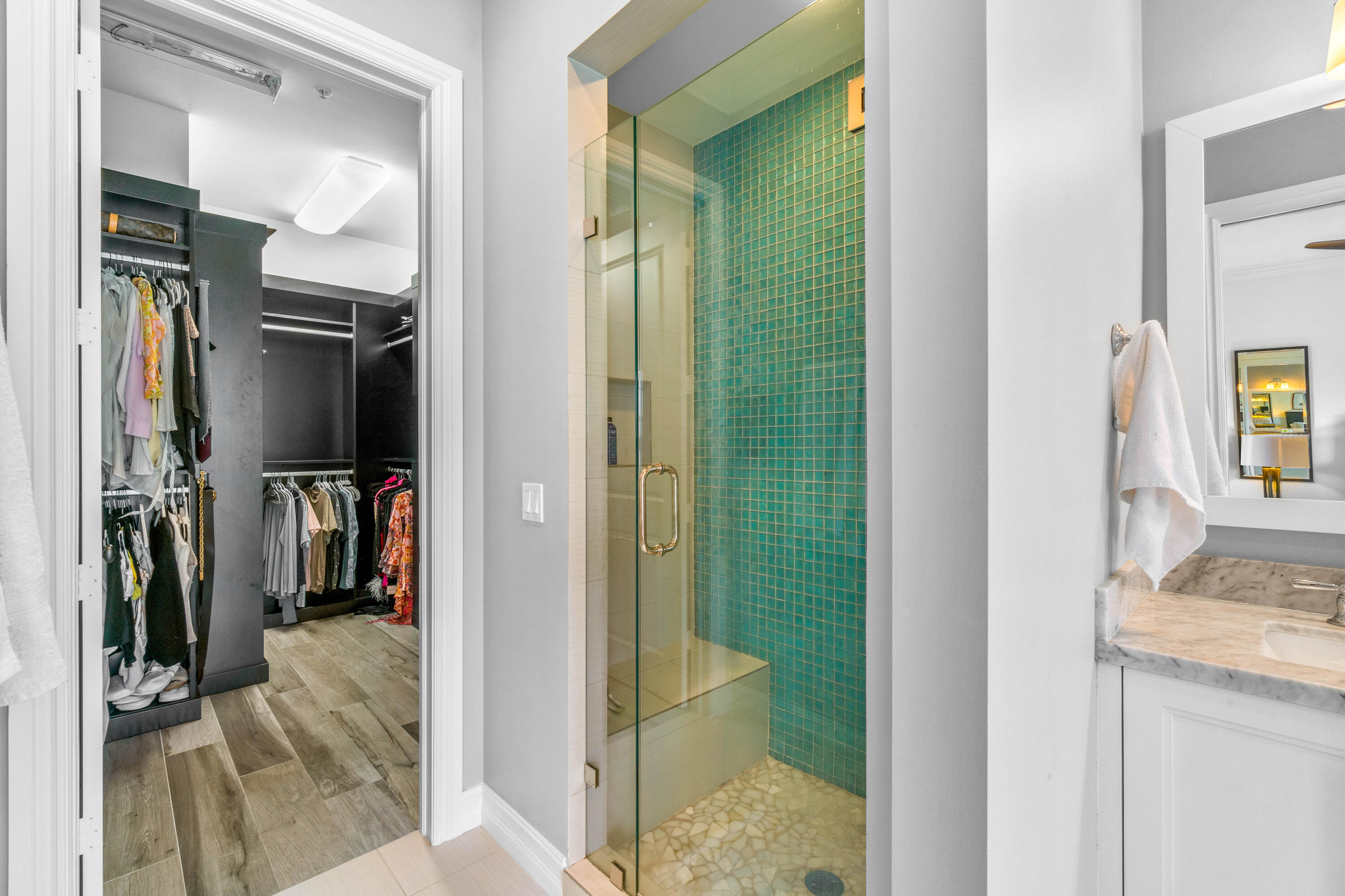 CANNERY ROW - Residential