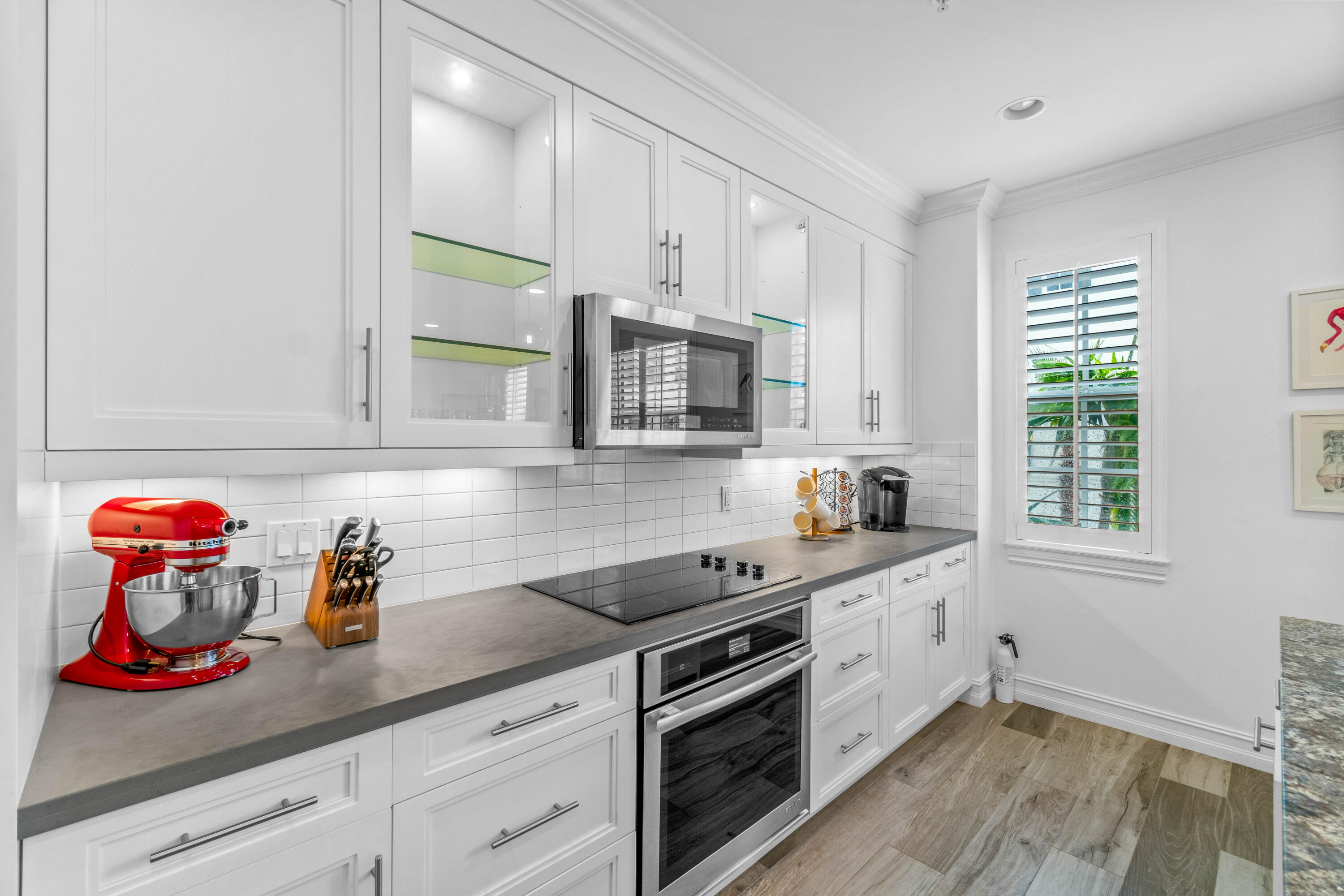 CANNERY ROW - Residential