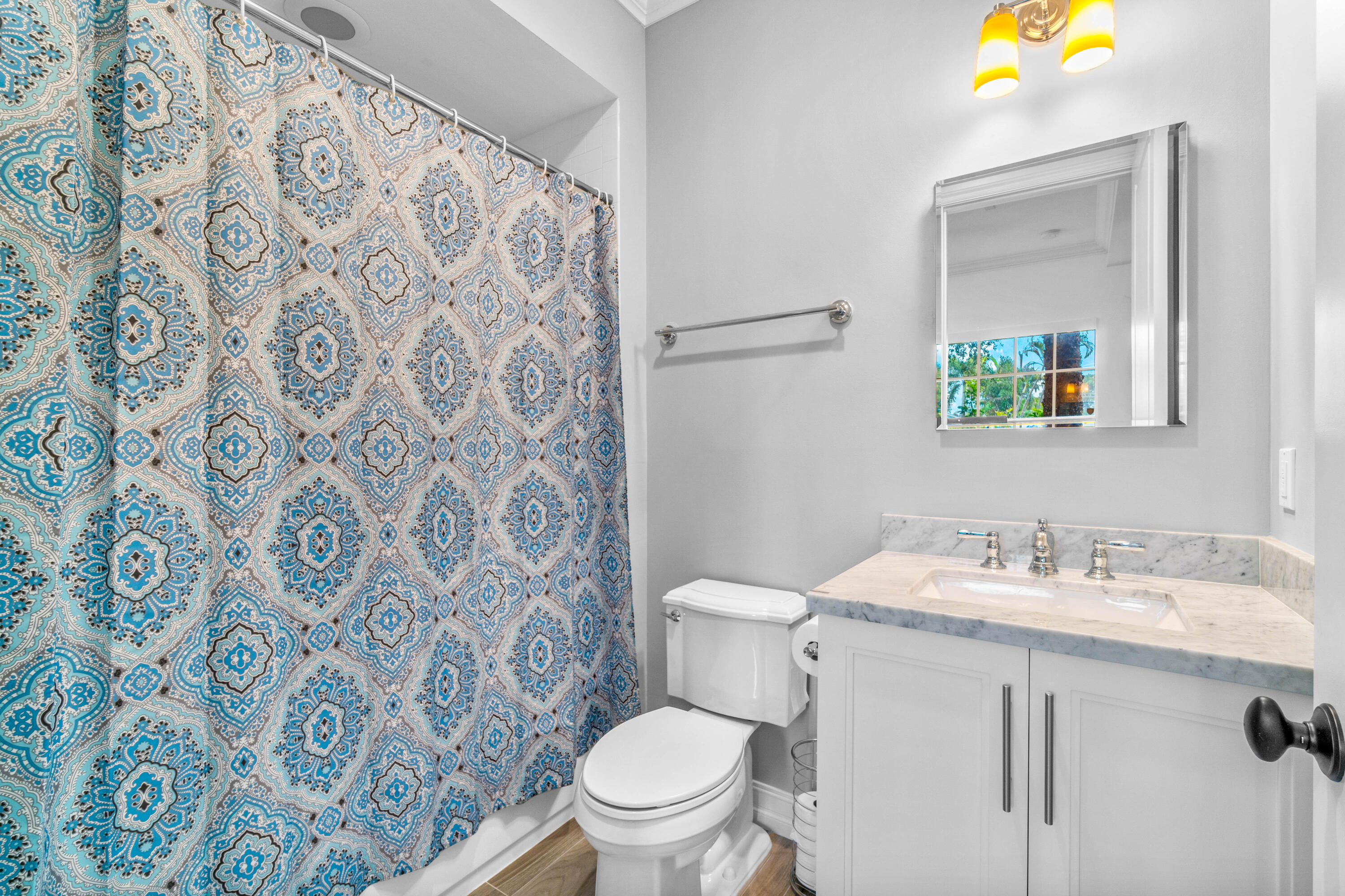 CANNERY ROW - Residential