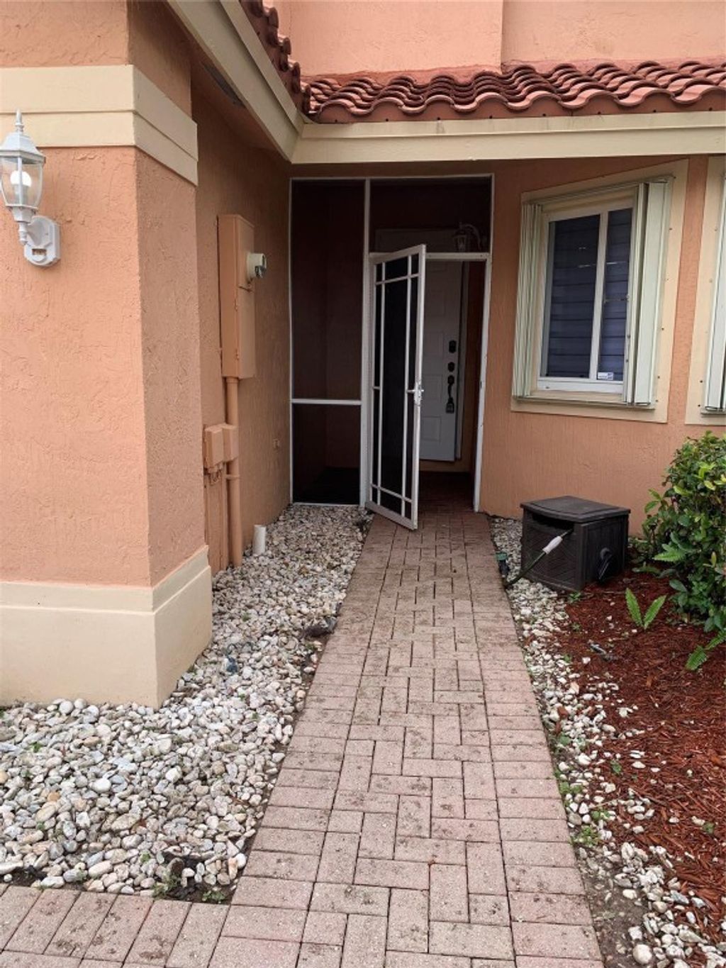 Photo of 5743 NW 127th Terrace, Coral Springs, FL 33076 (MLS # F10544843)
