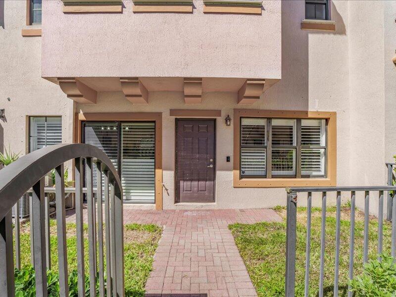 GRAND CYPRESS REPLAT - Residential
