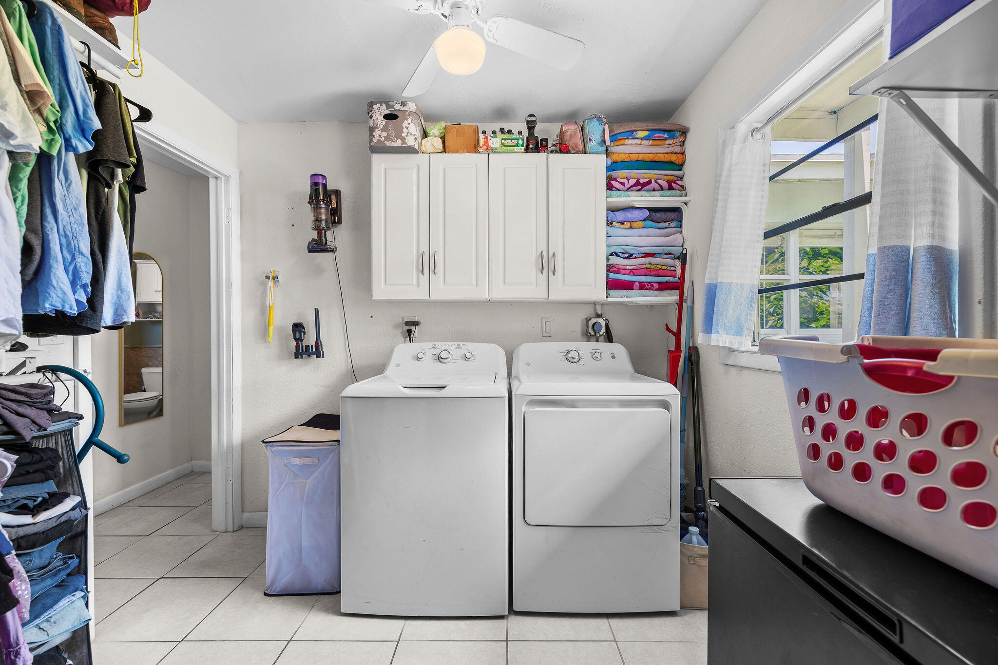 PALM BEACH SQUARE UNIT 4 - Residential
