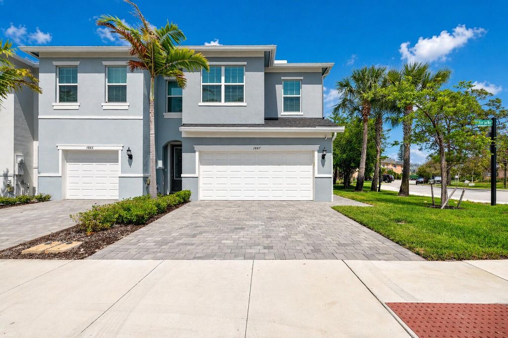 Photo of 1887 SE Ocean Cove Way, Stuart, FL 34996 (MLS # B26031831)