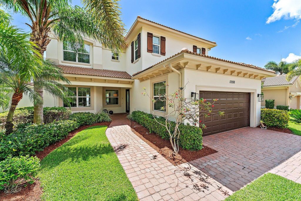 Photo of 12288 Aviles Circle, Palm Beach Gardens, FL 33418 (MLS # R10989148)