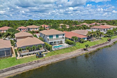 Single Family Residence in Palm Beach Gardens FL 12288 Aviles Circle Cir 58.jpg