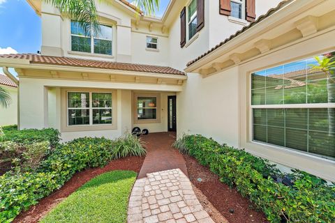 Single Family Residence in Palm Beach Gardens FL 12288 Aviles Circle Cir 3.jpg