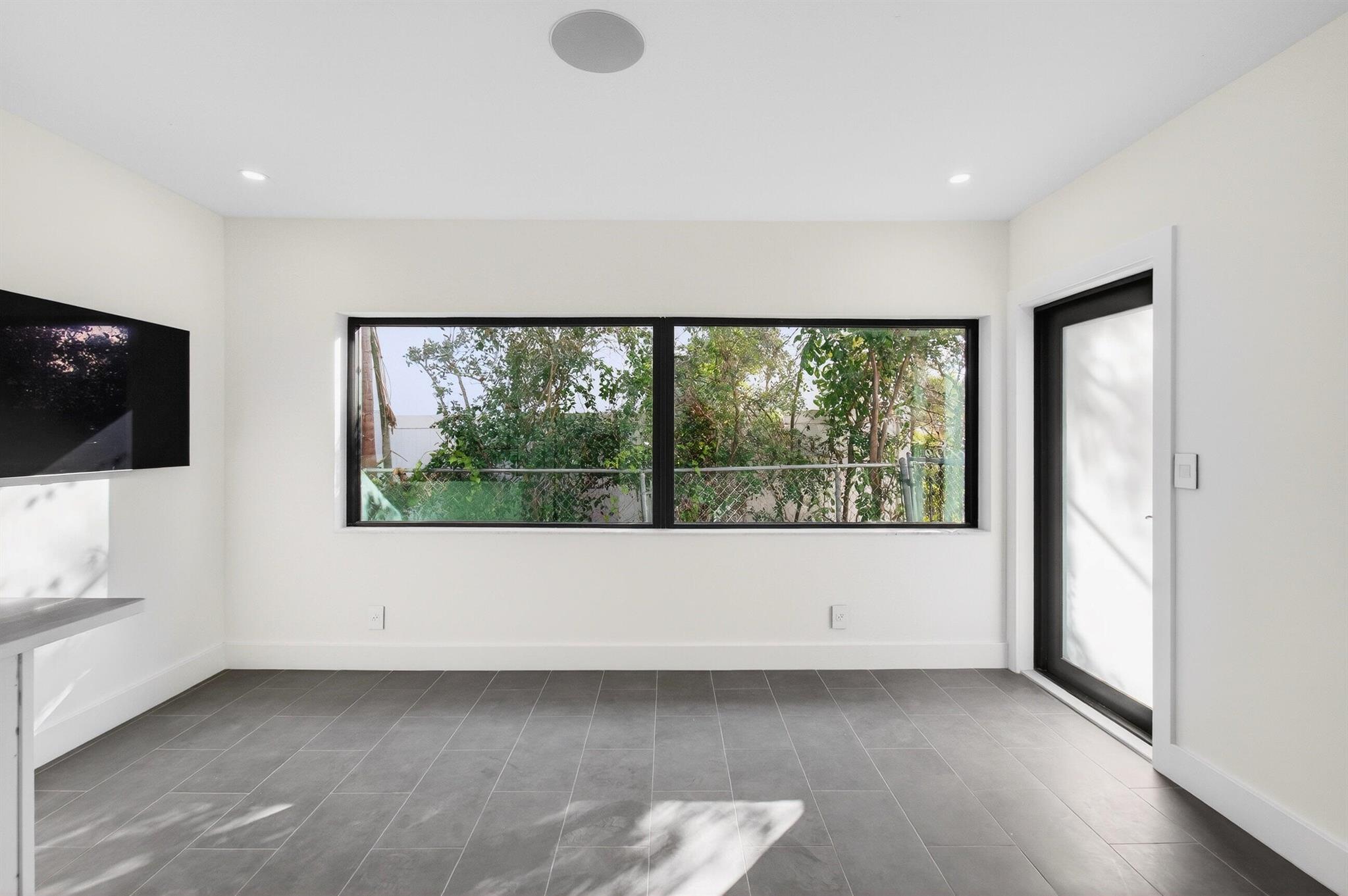 ROSEDALE ADD WPB AMNDED P - Residential Lease