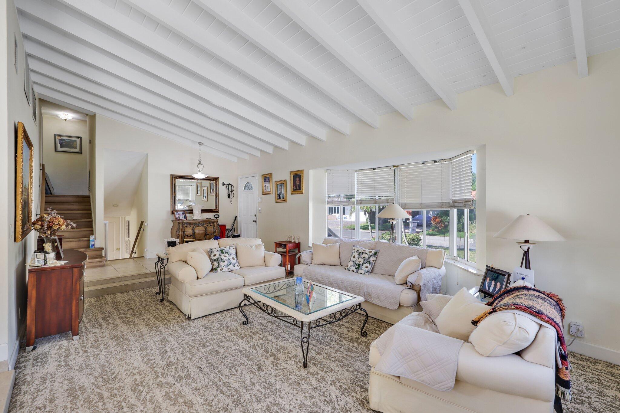 CORAL RIDGE COUNTRY CLUB - Residential