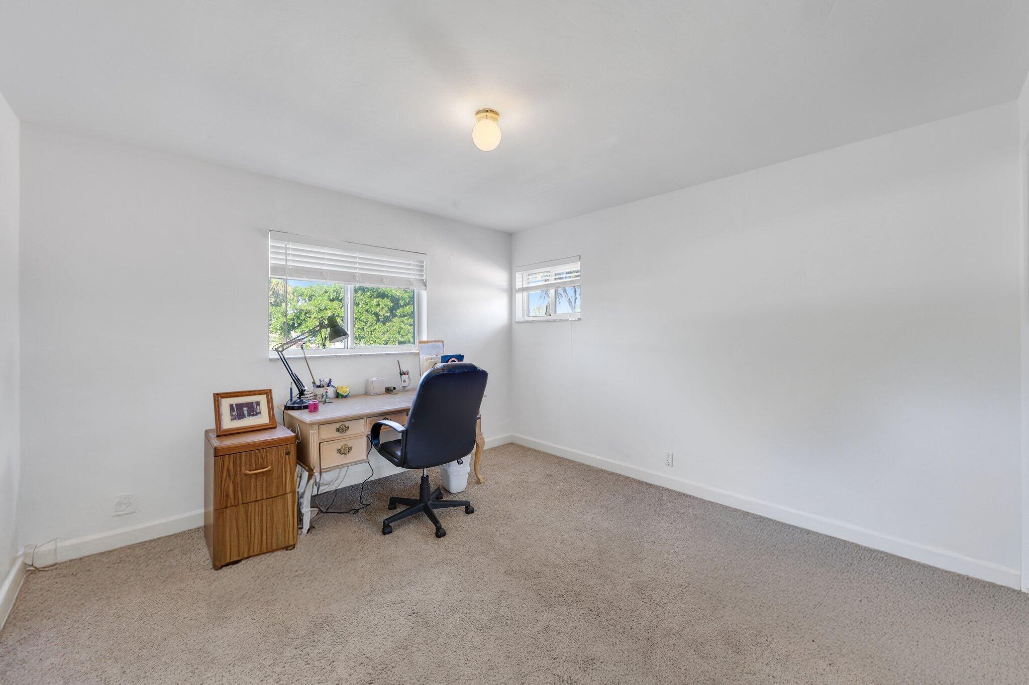 CORAL RIDGE COUNTRY CLUB - Residential